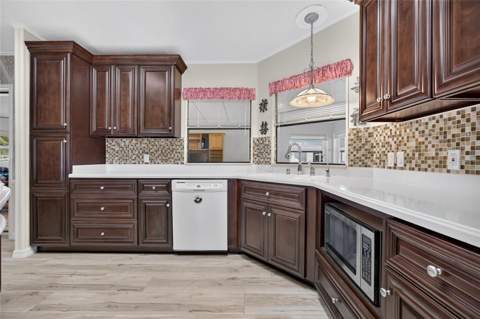 501 La Playa Circle, North Port FL - photo 12 of 46
