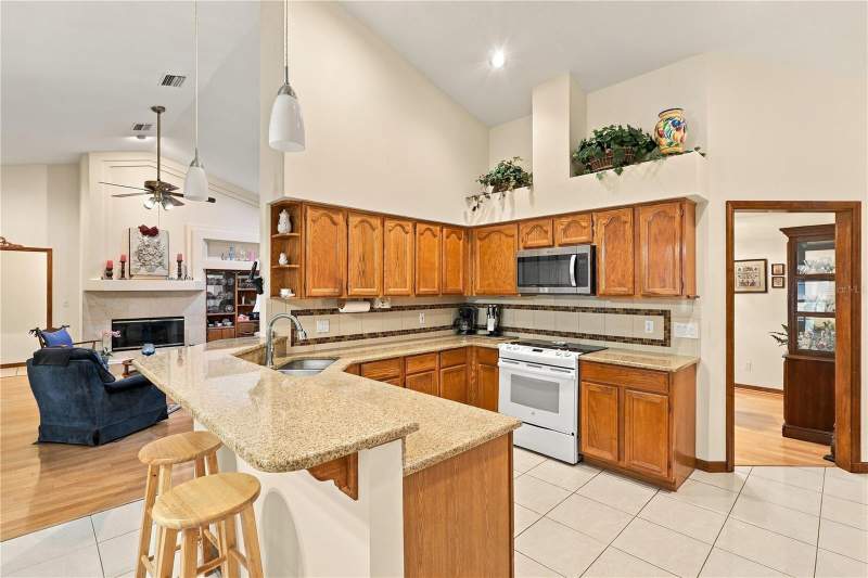 3 bedroom Single Family Residence at 1539 Hawkesbury Court, Tuscany, Winter Garden — photo 4