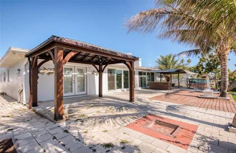 551 Crystal Drive, Madeira Beach FL - photo 8 of 46