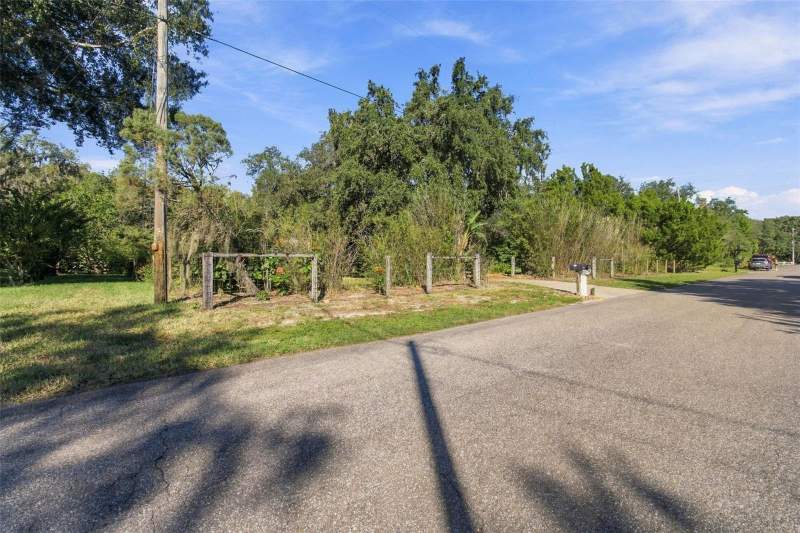 3 bedroom Single Family Residence at 11525 Murcott Way, Grovewood Estates, Land O Lakes — photo 4