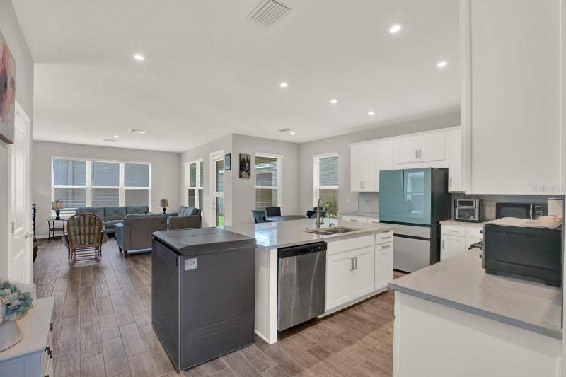 4 bedroom Single Family Residence at 13729 Rangeland Boulevard, Starkey Ranch Ph 2 Pcls 8 & 9, Odessa — photo 5