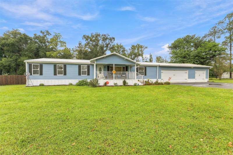 3 bedroom Manufactured Home at 13429 Riada Way, Dade City, Dade City — photo 4