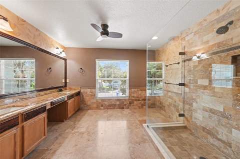 4227 Balington Drive, Valrico FL - photo 19 of 35