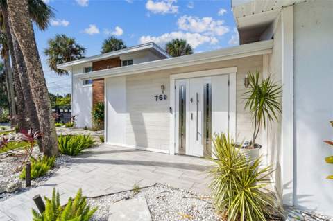 760 Bohenia Circle, Clearwater Beach FL - photo 12 of 91