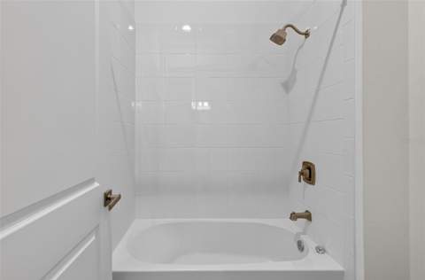 14681 Seton Creek Boulevard, Winter Garden FL - photo 24 of 48