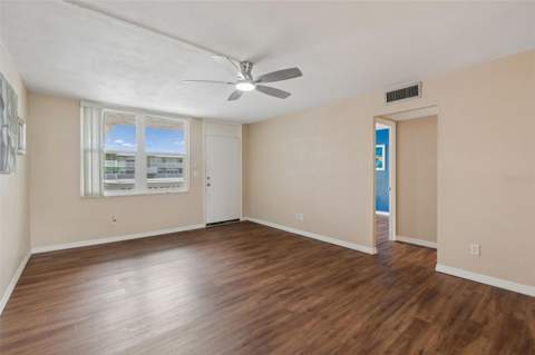 4715 Bay Street #223, St Petersburg FL - photo 14 of 37