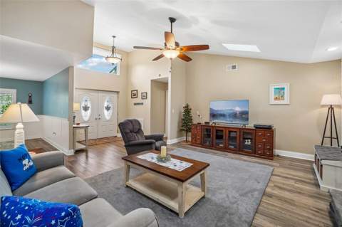 971 Cortland Way, Palm Harbor FL - photo 8 of 31