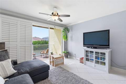 117 Brent Circle, Oldsmar FL - photo 12 of 43