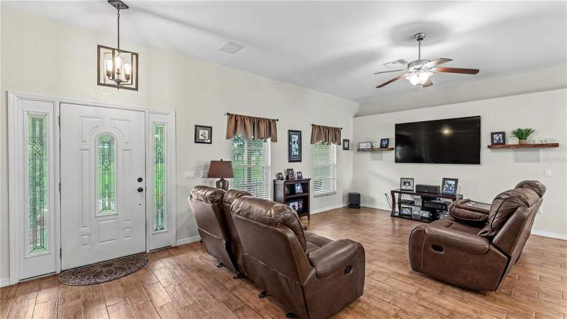 4 bedroom Single Family Residence at 8515 Tom Costine Road, Big Ben Acres, Lakeland — photo 4