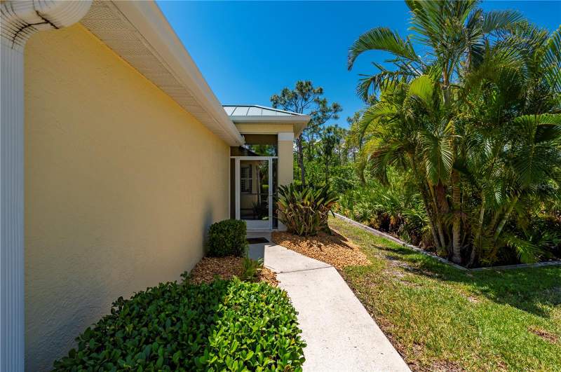 2 bedroom Villa at 310 Islamorada Boulevard, Marlin Run Condo, Punta Gorda — photo 4