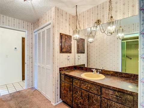 10050 Deer Lane, New Port Richey FL - photo 18 of 30