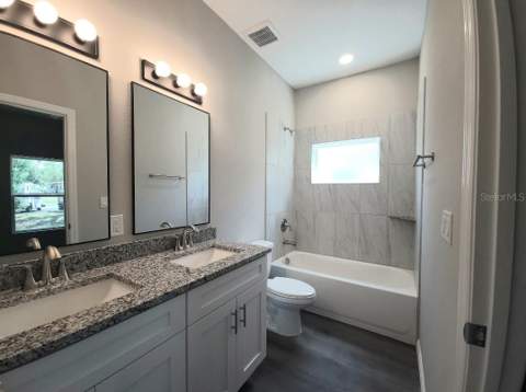 5025 Finders Court, Tampa FL - photo 7 of 10