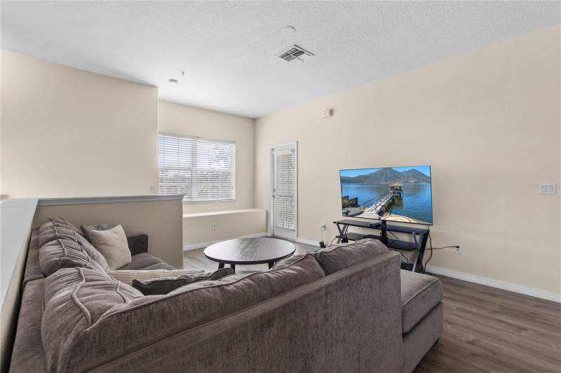 3 bedroom Condominium at 2847 Oakwater Drive #2847, Oakwater Condo Ph 20-23, Kissimmee — photo 2