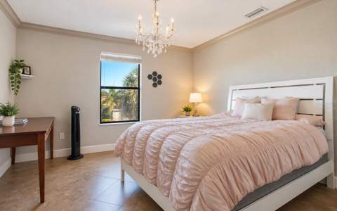 6914 Quiet Creek Drive, Bradenton FL - photo 9 of 59