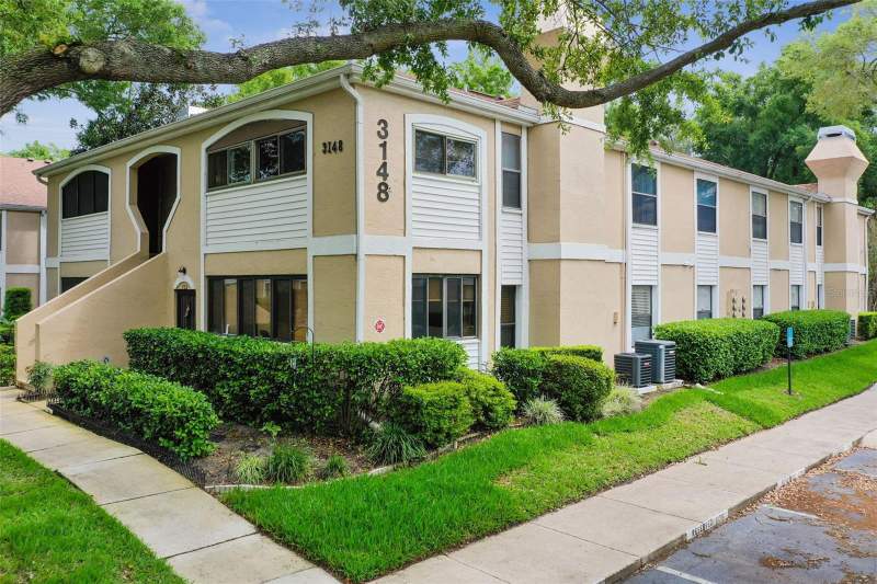 2 bedroom Condominium at 3148 S SEMORAN BLVD #705, CENTRE COURT CONDO 02 PH 03, ORLANDO — photo 1
