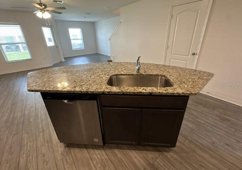 2 bedroom Townhouse at 1695 Wynford Circle, Hamlets/Tavares, Tavares — photo 4
