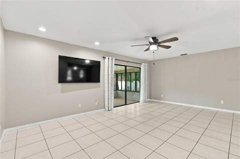 8410 Angela Court, Zephyrhills FL - photo 24 of 60