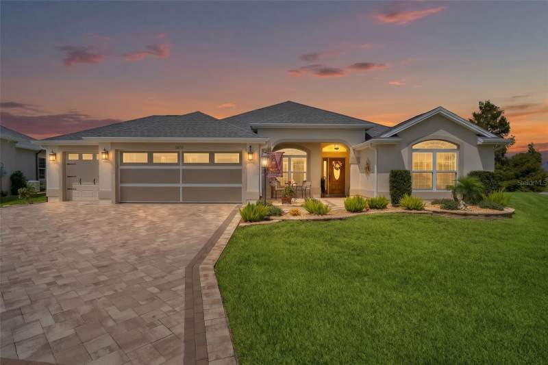 3 bedroom Single Family Residence at 5870 Flint Loop, The Villages, The Villages — photo 2