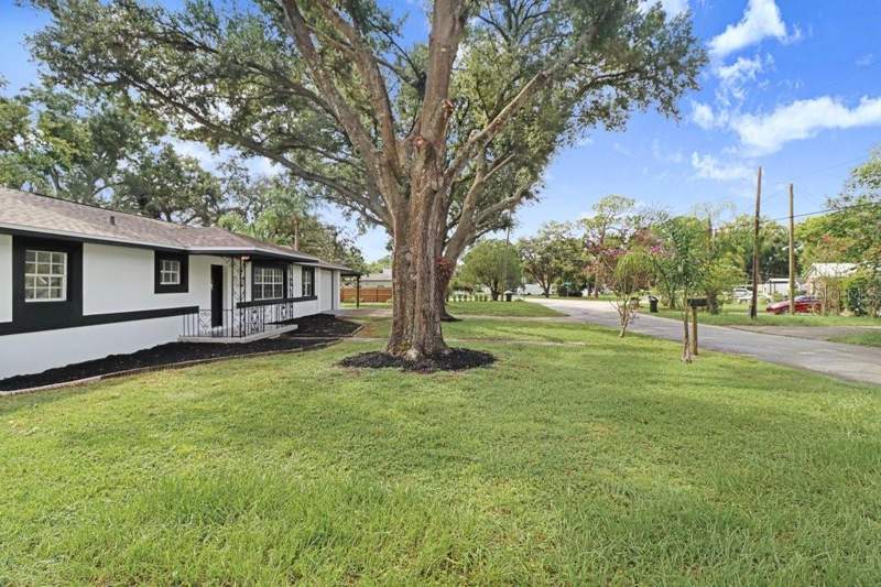 3 bedroom Single Family Residence at 12113 Midlake Drive, Tampas North Side Cntry Cl, Tampa — photo 5