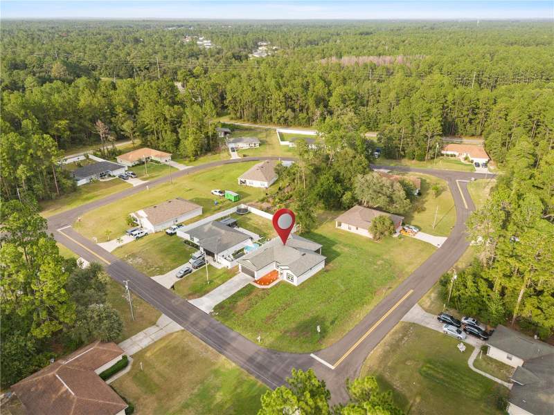 4 bedroom Single Family Residence at 13633 SW 82nd Avenue, Marion Oaks Un 11, Ocala — photo 4