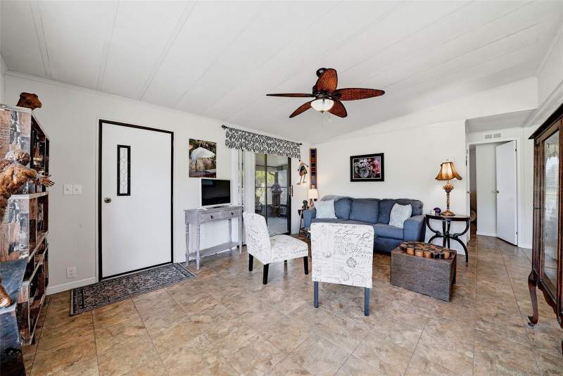 2 bedroom Manufactured Home at 15994 Brookridge Boulevard, Brookridge Comm, Brooksville — photo 5