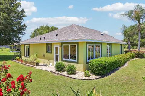 76 Fairway Circle, Umatilla FL - photo 10 of 36