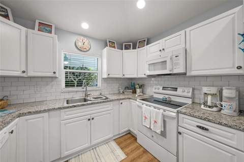 116 Avenida La Palma, Nokomis FL - photo 18 of 51