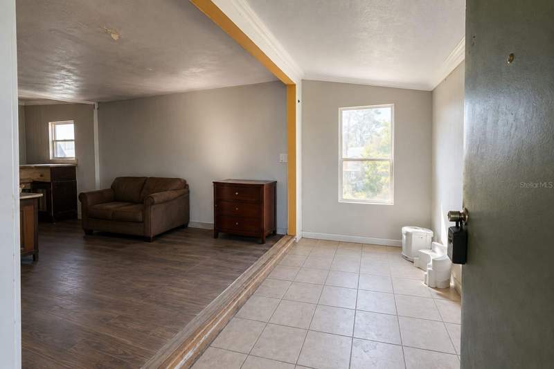 2 bedroom Single Family Residence at 33620 Verda Avenue, Leesburg, Leesburg — photo 4