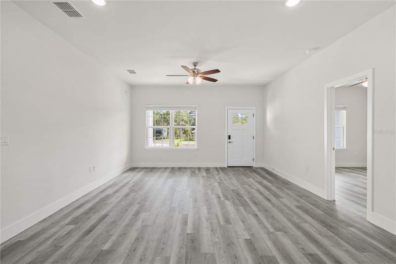 4 bedroom Single Family Residence at 1601 W Country Club Boulevard, Citrus Spgs Unit 01, Citrus Springs — photo 3