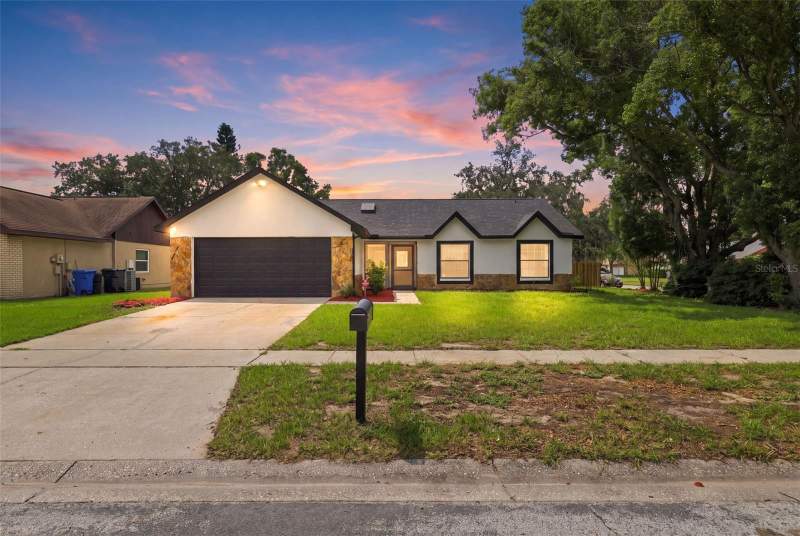 1607 OAK ARBOR LANE home for sale in Bloomingdale