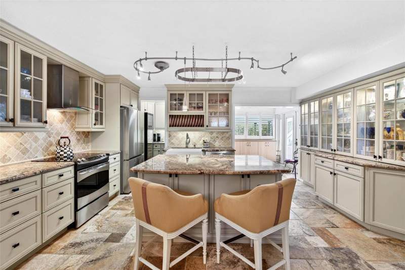 2 bedroom Condominium at 1065 Eden Isle Boulevard #2, Eden Isle Condo Of St Petersburg, St Petersburg — photo 2