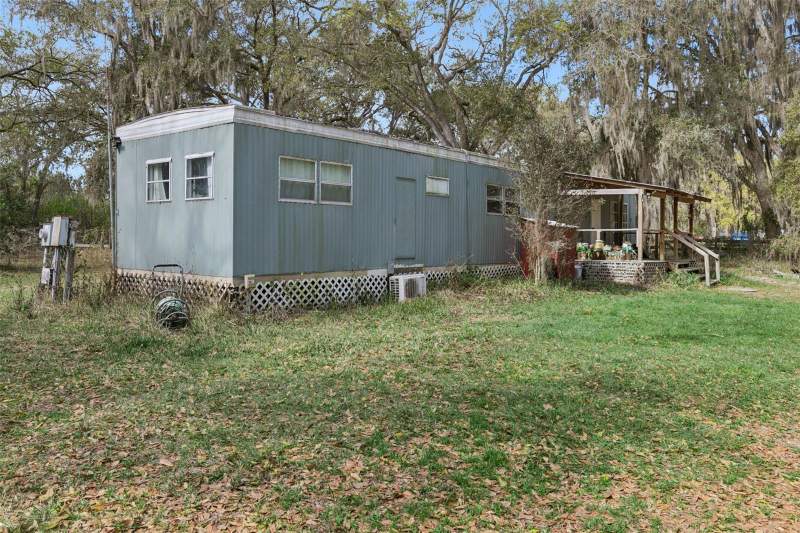 2 bedroom Mobile Home at 15527 TROUSDALE STREET, SMITH-FERNDALE SUB, CLERMONT — photo 2