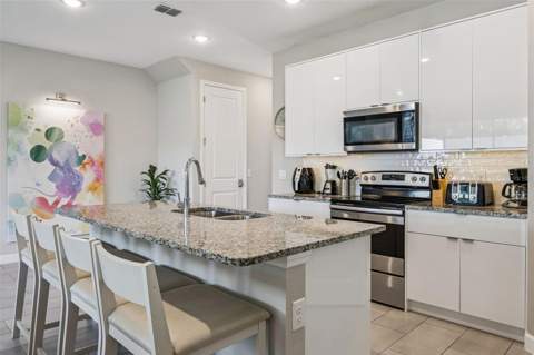 7952 Formosa Valley Place, Kissimmee FL - photo 10 of 50