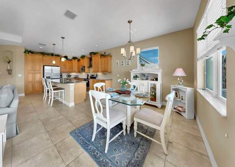 916 Spindle Palm Way, Apollo Beach FL - photo 17 of 41