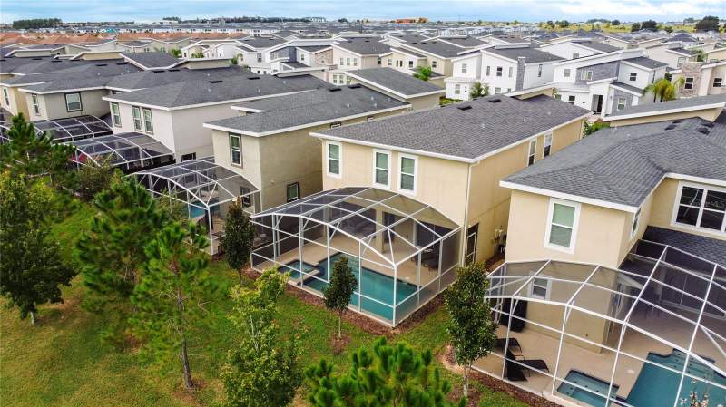 6 bedroom Single Family Residence at 791 Drop Shot Drive, Stoneybrook South North Pcl-Ph, Davenport — photo 2