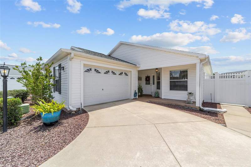 3 bedroom Villa at 418 Flossmoor Court, The Villages, The Villages — photo 4
