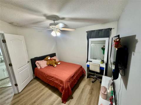 10467 Lucaya Drive, Tampa FL - photo 18 of 20