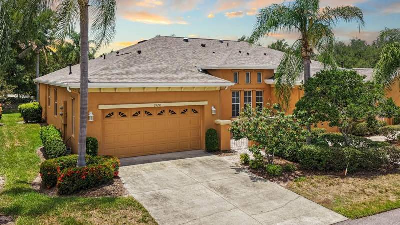 Maplewood Condo