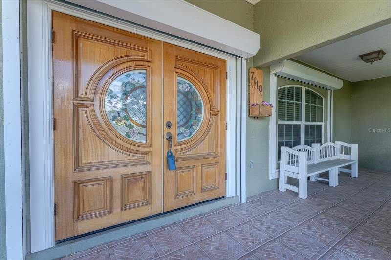 3 bedroom Single Family Residence at 7110 San Casa Drive, Casa De Meadows, Englewood — photo 2