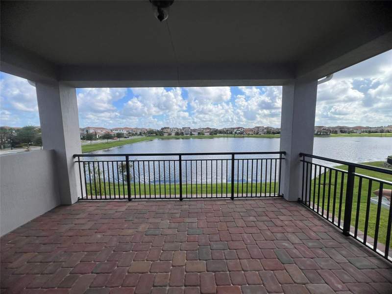 5 bedroom Single Family Residence at 13713 Larkton Lane, Eagle Crk Village J & K Ph 2B1, Orlando — photo 5