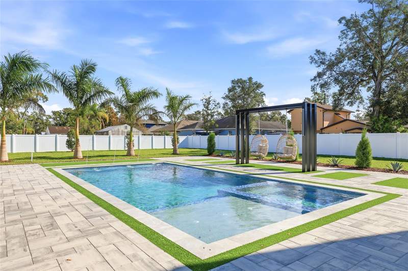 4 bedroom Single Family Residence at 6907 N Boulevard, Hillsborough River Estates, Tampa — photo 3