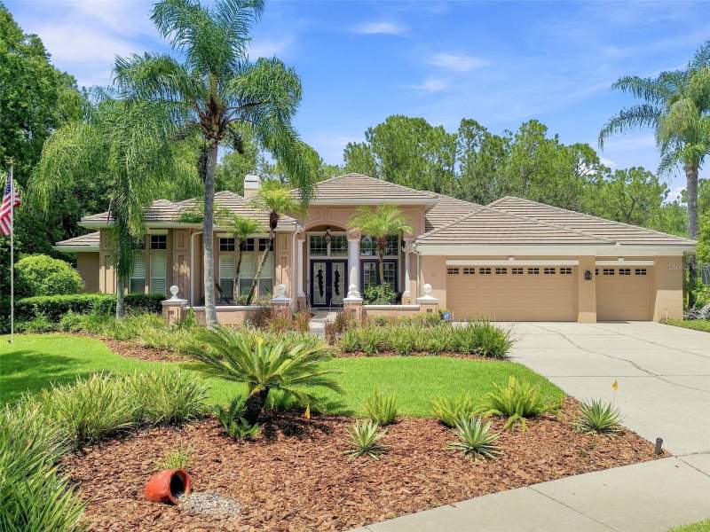 4 bedroom Single Family Residence at 9212 Pine Island Court, Hunters Green - Osprey Pointe, Tampa — photo 3