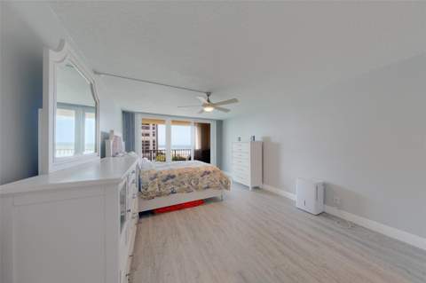 1460 Gulf Boulevard #501, Clearwater Beach FL - photo 17 of 35