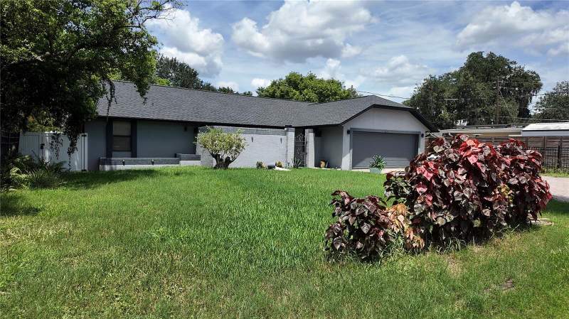 3 bedroom Single Family Residence at 1055 Holden Avenue, Holden Hills, Orlando — photo 2