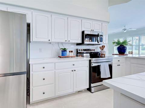 692 Egret Walk Lane, Venice FL - photo 10 of 85