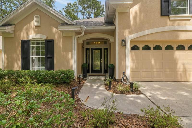 4 bedroom Single Family Residence at 3033 SW 98th Drive, Haile Plantation Unit 35 Ph III, Gainesville — photo 2