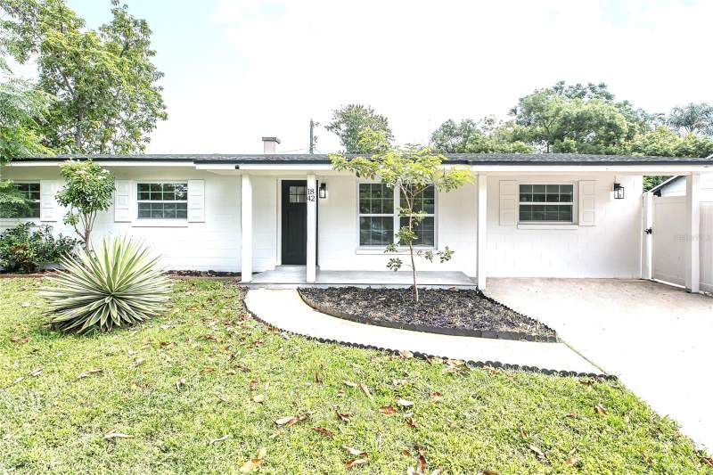 4 bedroom Single Family Residence at 1842 PURITAN AVENUE, EASTBROOK SUB UNIT 06 2ND REP, WINTER PARK — photo 1