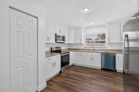 2426 6th St NE, Winter Haven FL - photo 12 of 46