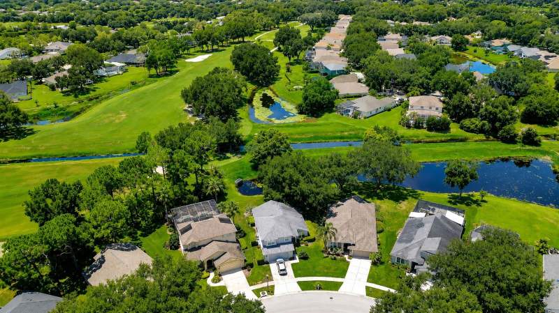 4 bedroom Single Family Residence at 5616 Rockfield Loop, River Hills Country Club, Valrico — photo 2