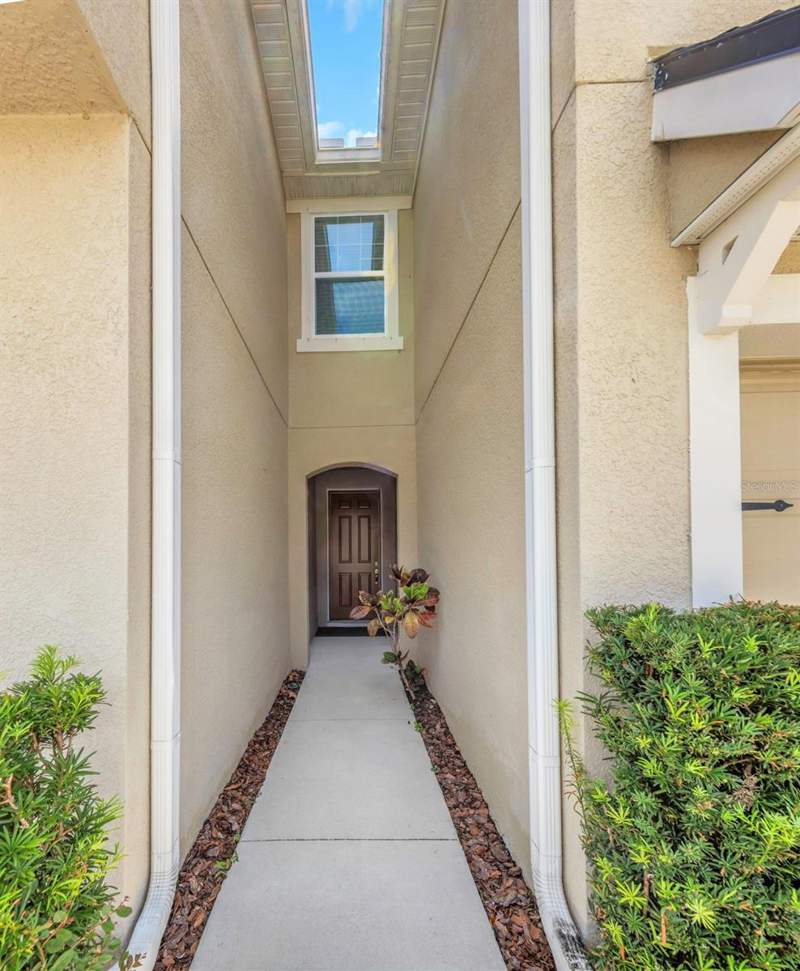 3 bedroom Townhouse at 14203 Damselfly Drive, Lakeview/Citrus Park, Tampa — photo 5